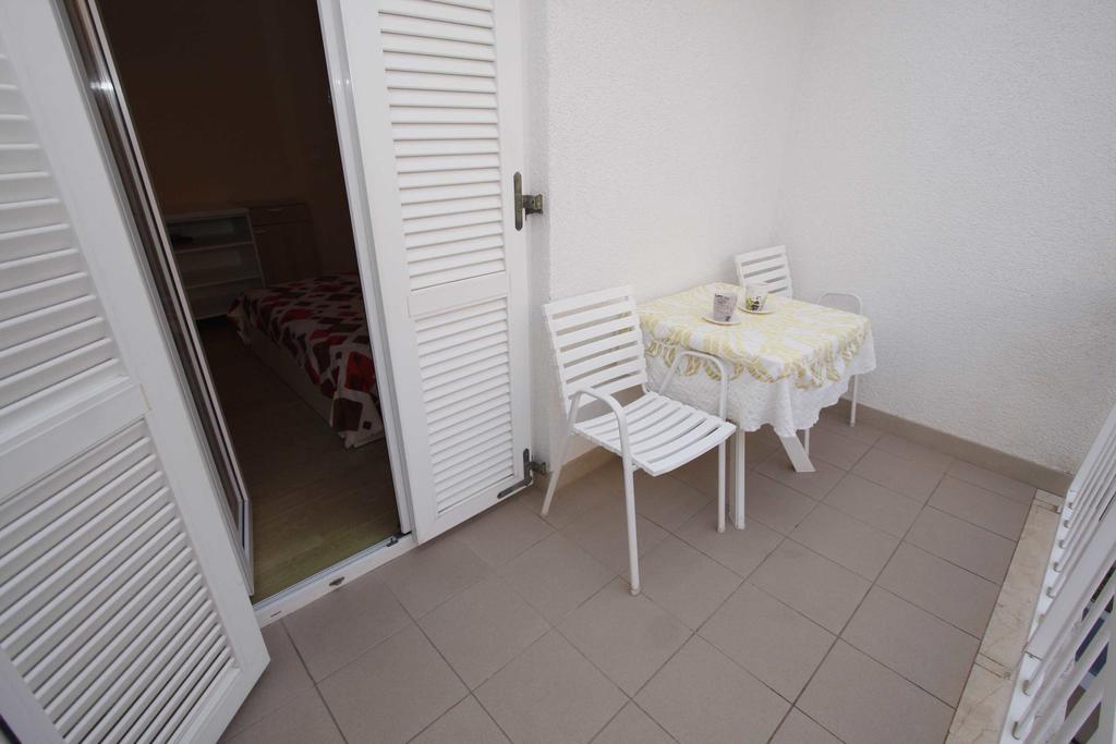 Apartments Lidus Makarska Oda fotoğraf