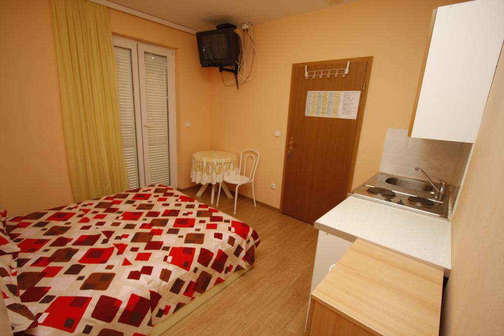 Apartments Lidus Makarska Oda fotoğraf